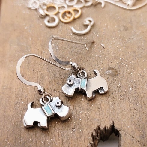 NEW little dog drop earrings blue collar