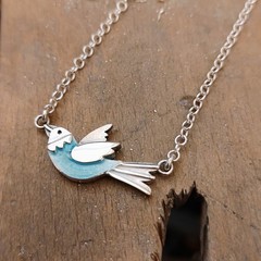 NEW flying aqua bird necklace (satellite chain)