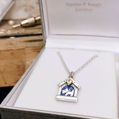 NEW little kennel pendant
