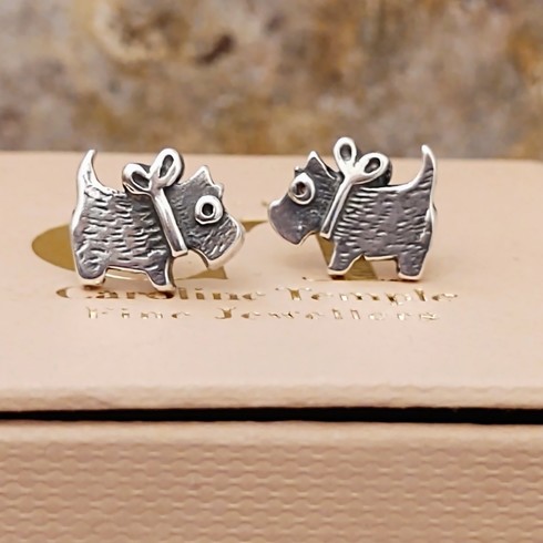 Little doggy stud earrings 