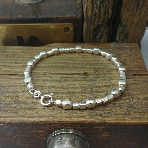 Silver pebble bracelet