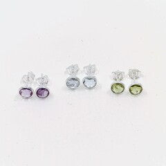 Amethyst studs