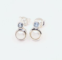 Pearl and blue topaz duo stud
