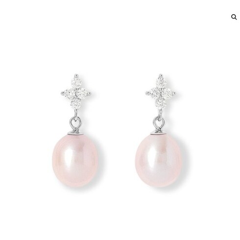 Little clamshell studs