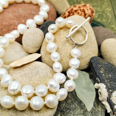 Hand knotted freshwater pearl necklace