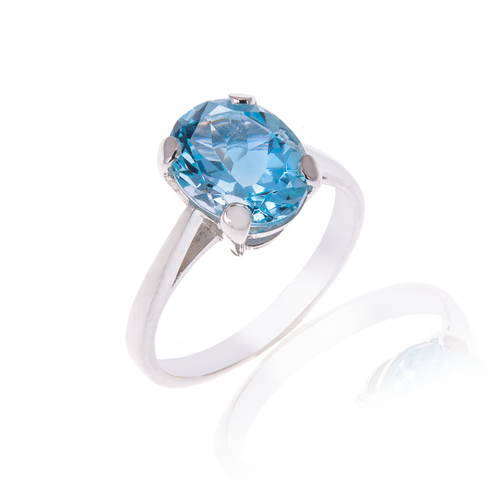 Sky Blue Oval 2 Carat Topaz Silver ring