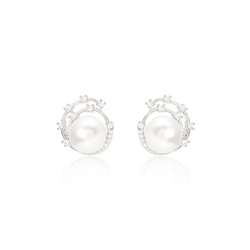 Pearl cosmos earring