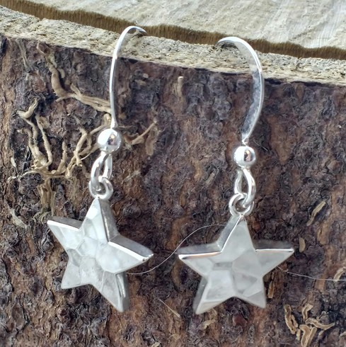 NEW Chunky hammered star drop earrings