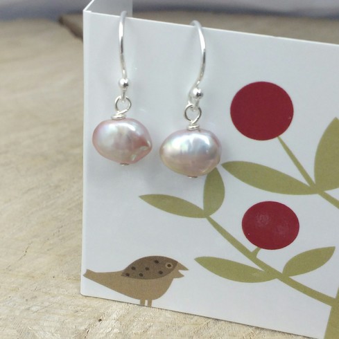 NEW Natural pink irregular pearl drop earrings