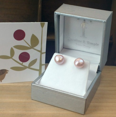 Natural pink irregular freshwater pearl studs