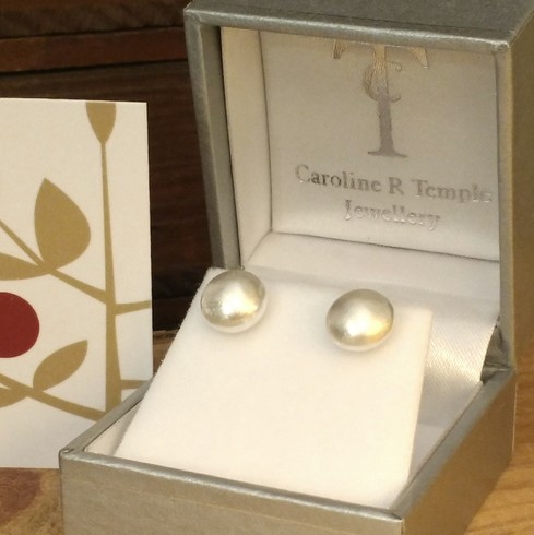 NEW Frosted 8mm silver bouton studs