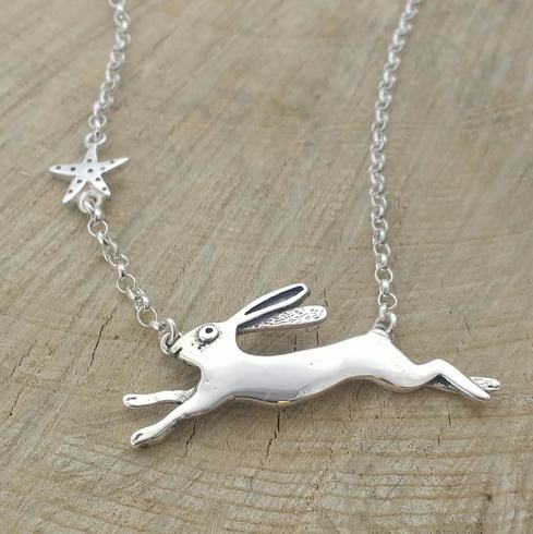 Large hare chasing star pendant 
